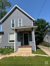 Building Photo - 170 N Du Bois Ave