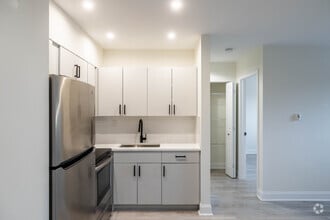 Interior Photo - The Solaire at Las Palmas Village 55+