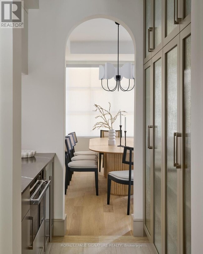 Building Photo - 82 Gough Ave