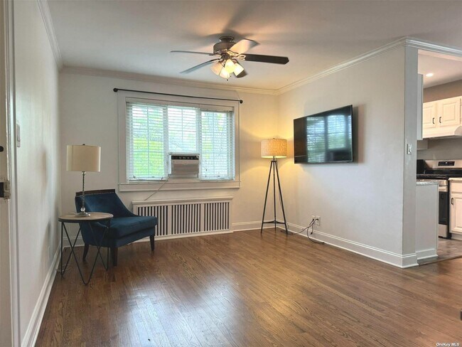 Building Photo - 49 Nathan Hale Dr