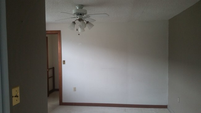 Bedroom - 704 Walnut St