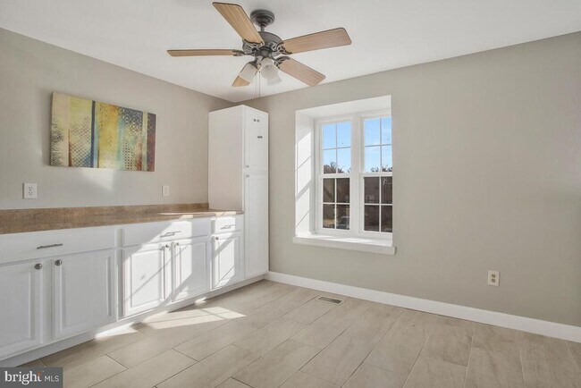 Foto del edificio - 1104 Soho Ct