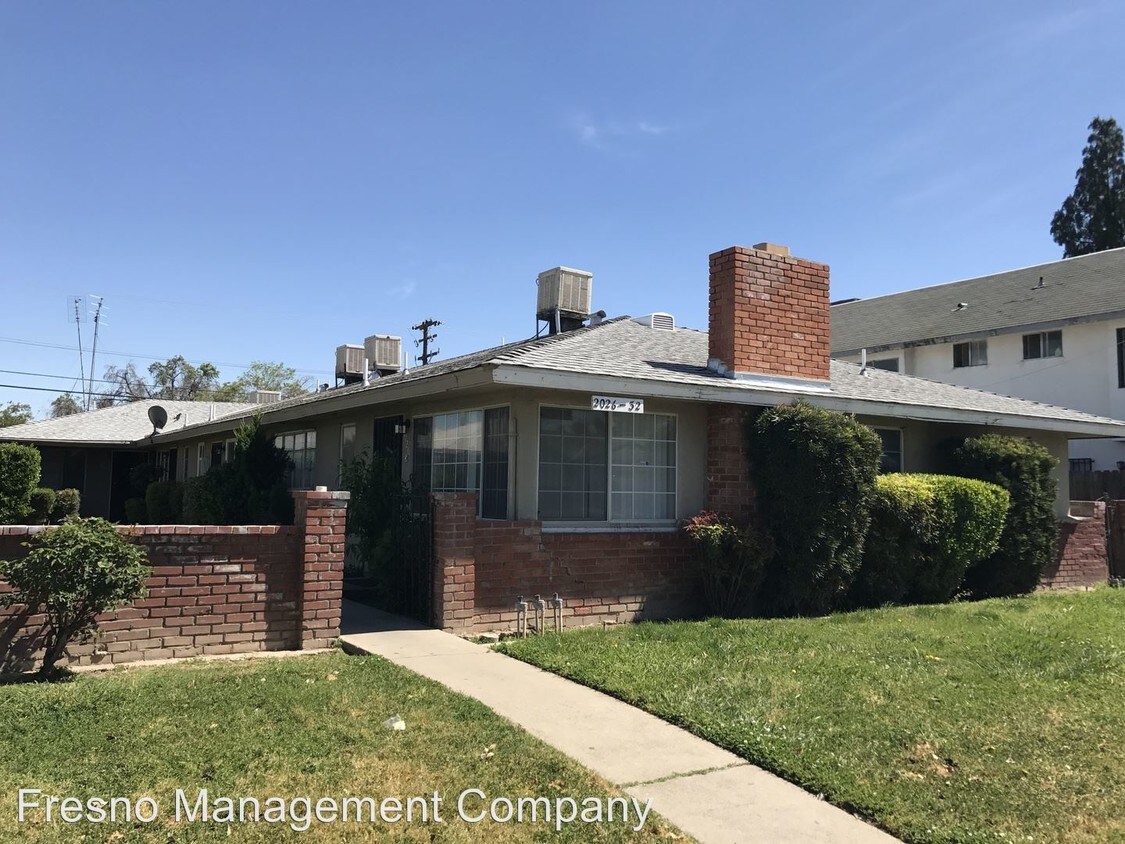 Foto principal - 2026 N 1st St