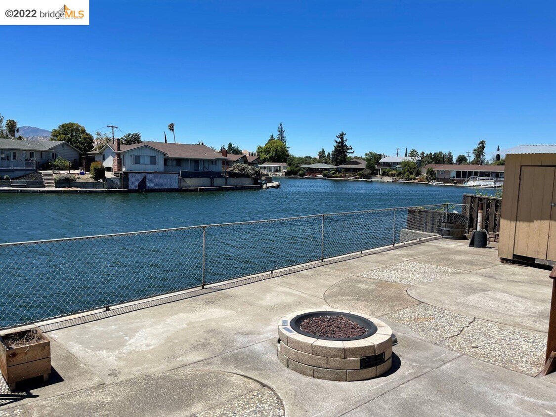 2 E Lake Ct, Antioch, CA 94509 House Rental in Antioch, CA