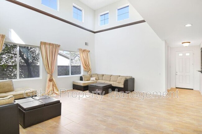 Building Photo - 29541 Big Bend Pl