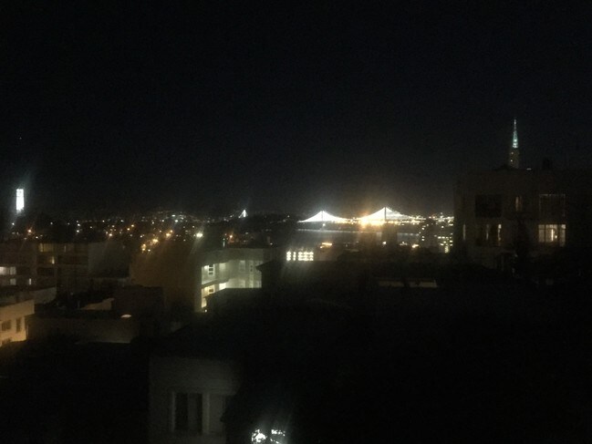 Foto del edificio - 1536 Jones St