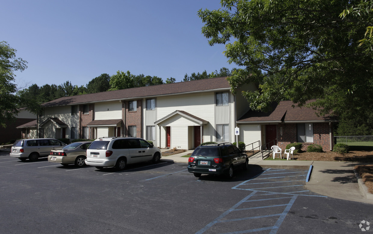 Building Photo - Countryside Townhouses