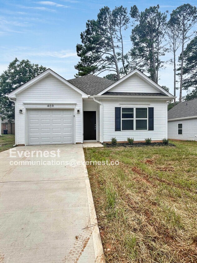 Foto principal - 409 S Davis St