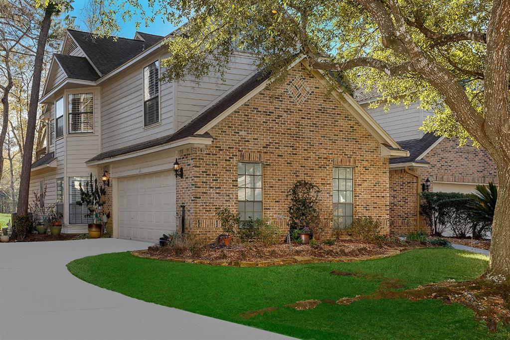 Foto principal - 26 Fairway Oaks Pl