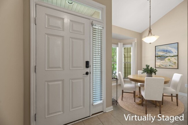 Photo - Beautiful 3 bedroom condo in Farragut!