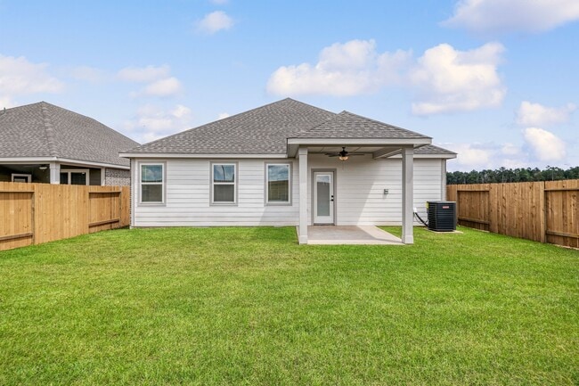 Building Photo - 15686 Honey Cv Dr