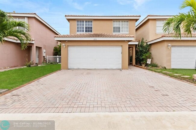 Foto del edificio - 6716 NW 39th Ln