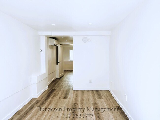 Foto del edificio - 134 Howard St