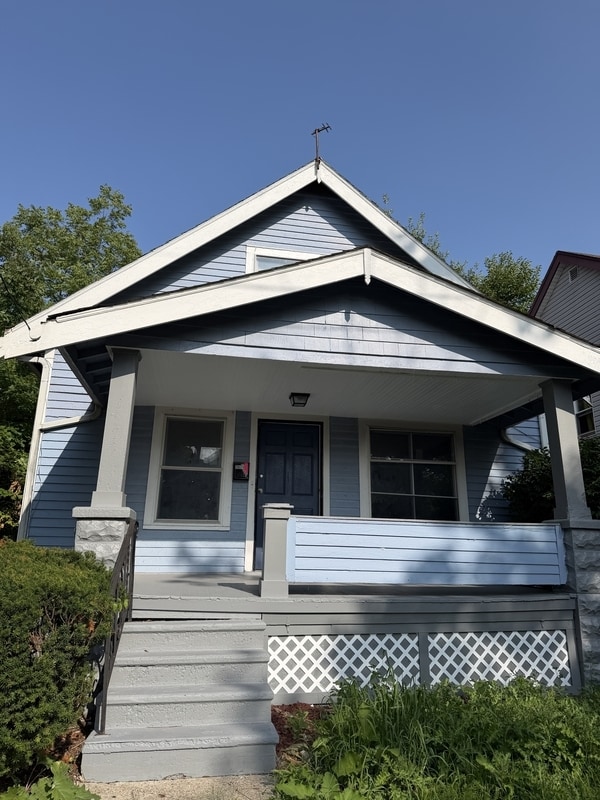 Building Photo - 3679 E 105th St