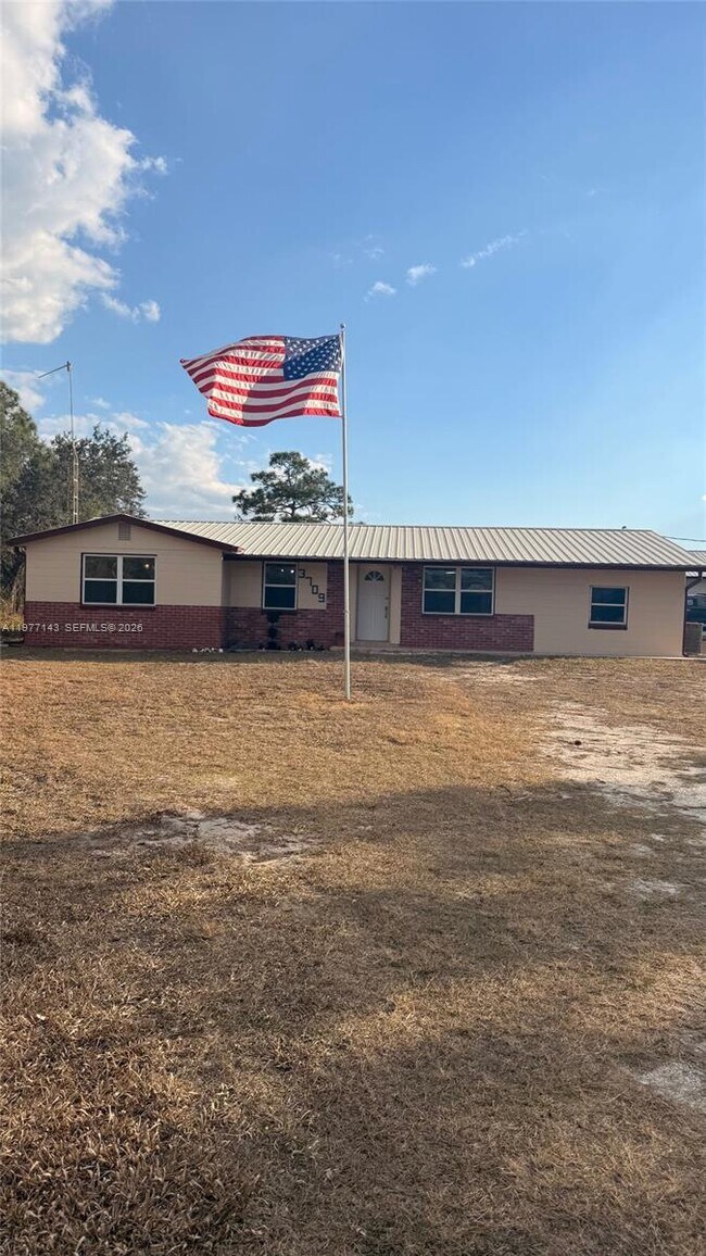 Foto del edificio - 3709 Grand Concourse