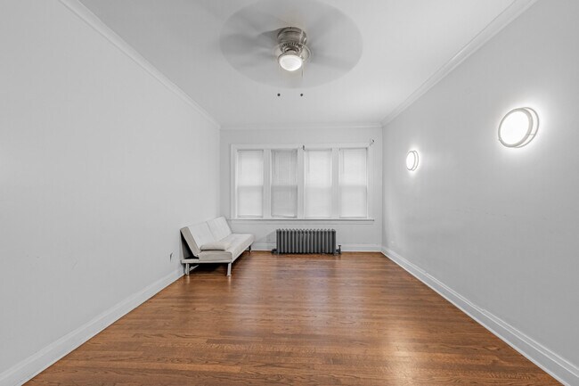 Foto del edificio - 6605 S Rockwell St