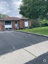 Building Photo - 101 Dearbourne Blvd
