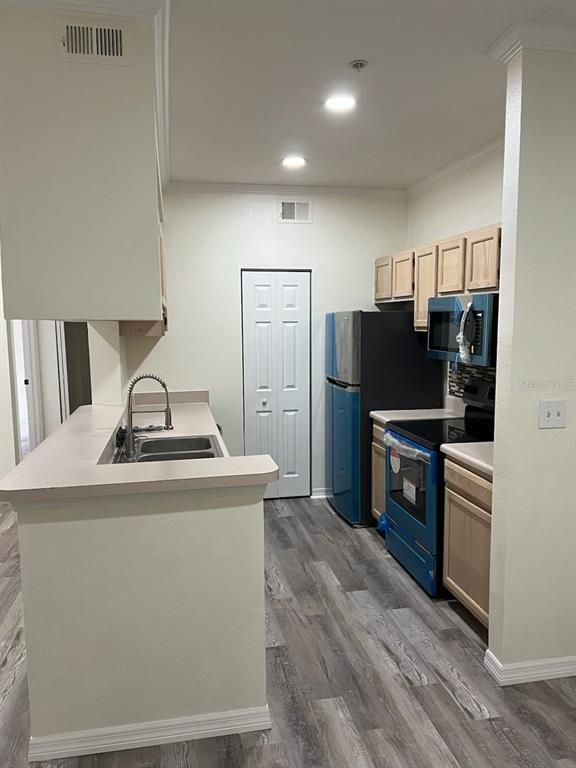 5602 Pinnacle Heights Cir Unit 302, Tampa, FL 33624 Condo for Rent in