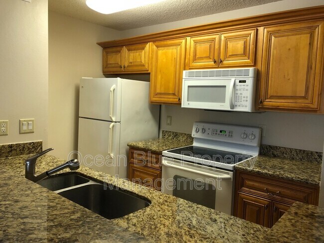 Foto del edificio - 10114 Winsford Oak Blvd