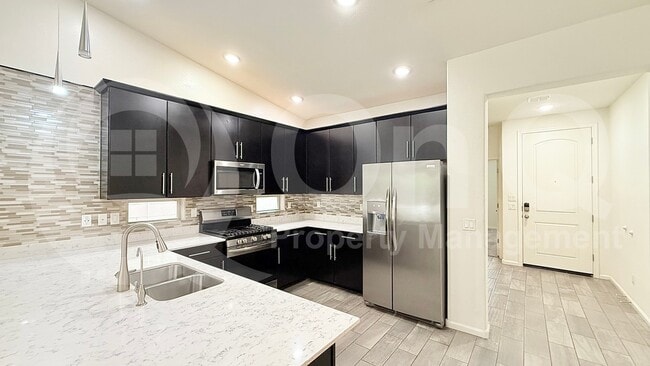 Photo - 5420 W Desert Hollow Dr House