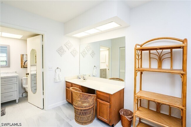 Foto del edificio - 1765 Courtyard Way