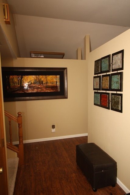 Building Photo - 3 Bedroom Home in South Anchorage w/ Fence...