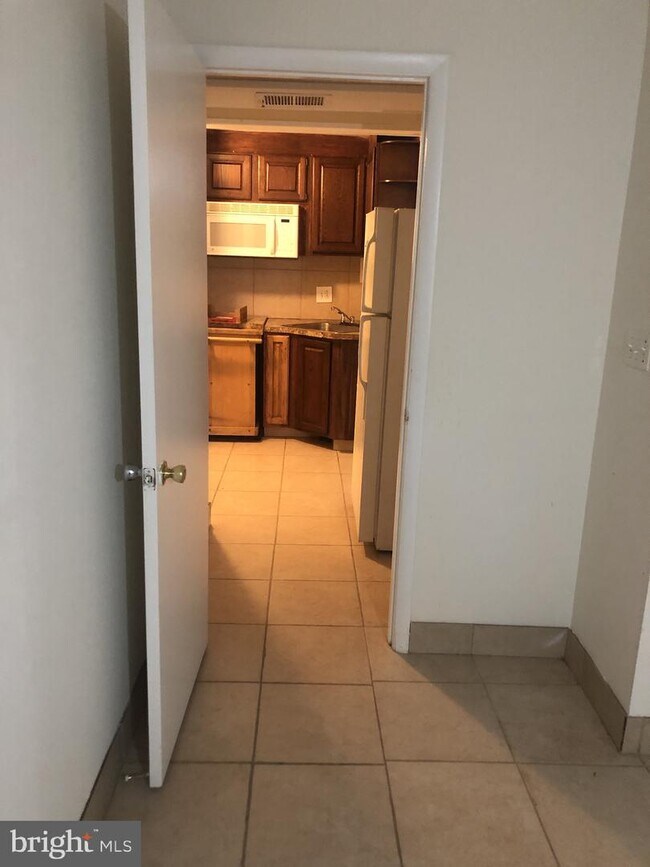 Foto del edificio - 8426 Lazy Creek Ct