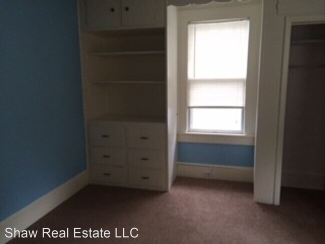 Building Photo - 3 br, 1 bath House - 2121 Washington Street