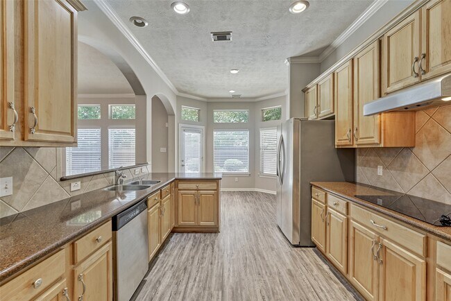 Foto del edificio - 7 Raindance Ct