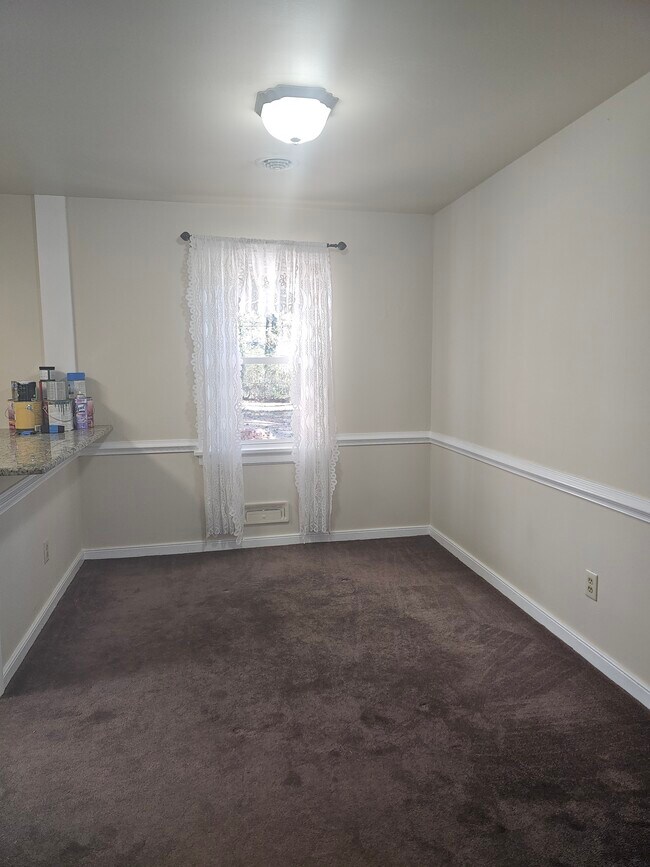 Foto del edificio - 1207 Blue Jay Ln