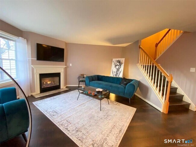 Foto del edificio - 1303 Bradford Dr