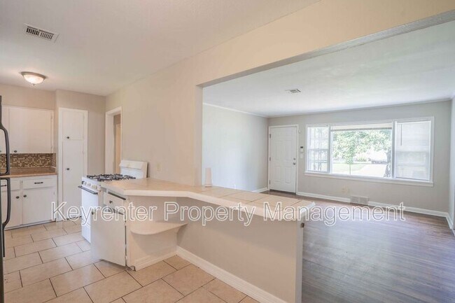 Foto del edificio - 4537 N Kenosha Ave