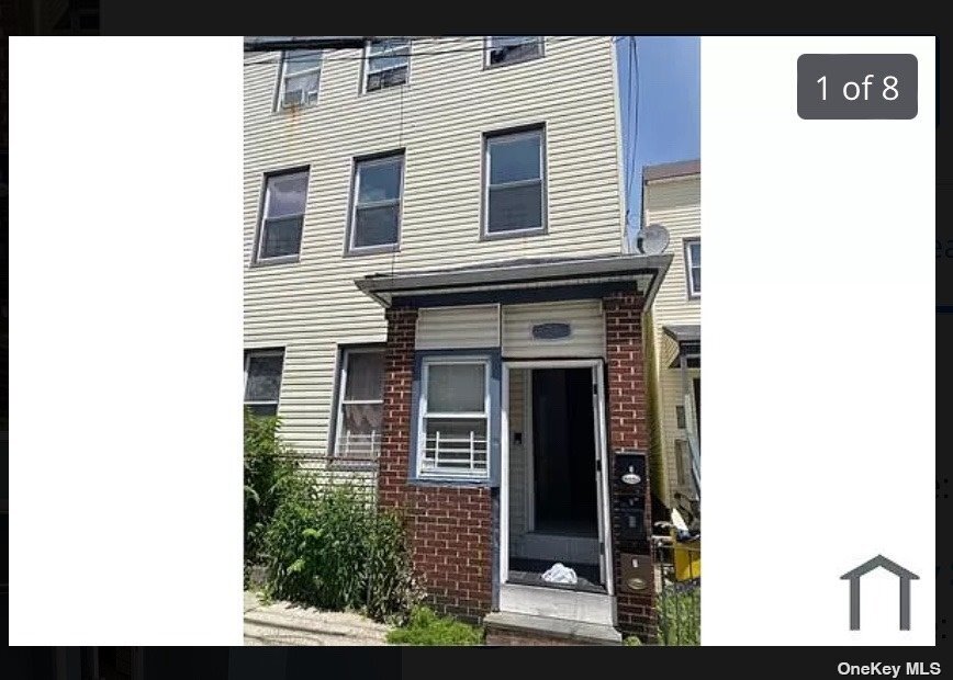 Primary Photo - 72 Fairview St