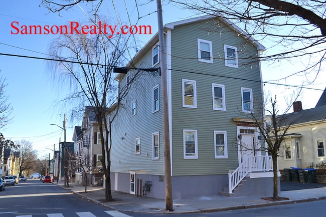 Photo - 35 Governor St Townhome