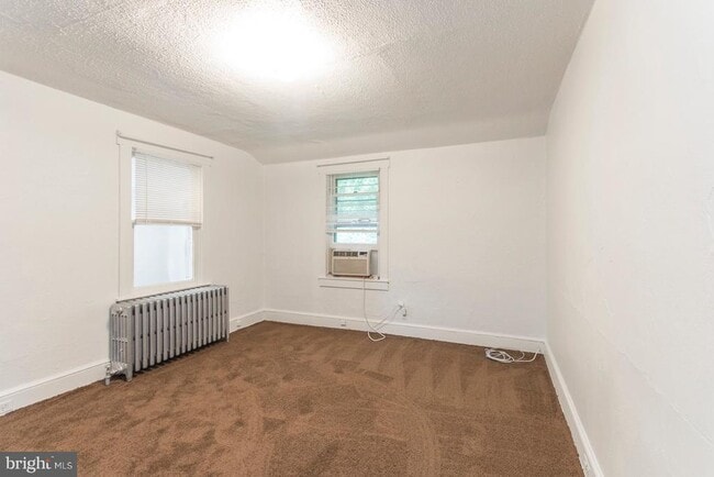 Foto del edificio - 1314 Philadelphia Pike