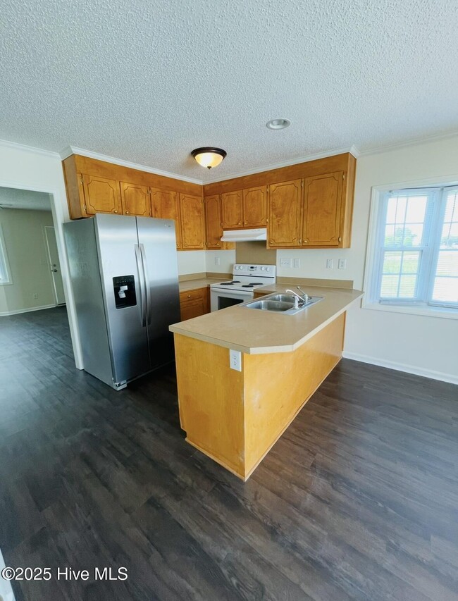 Foto del edificio - 2104 Flagstone Ct