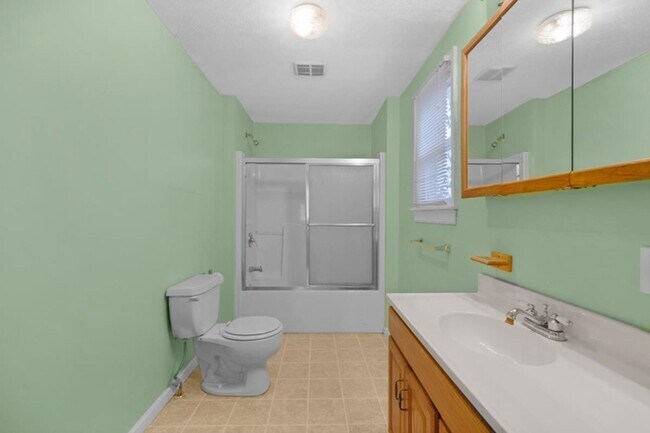 Foto del edificio - 2 bedroom 1 bath