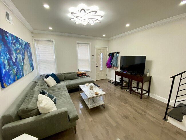 Photo - Beautiful 2-Bedroom Townhouse in Point Bre...