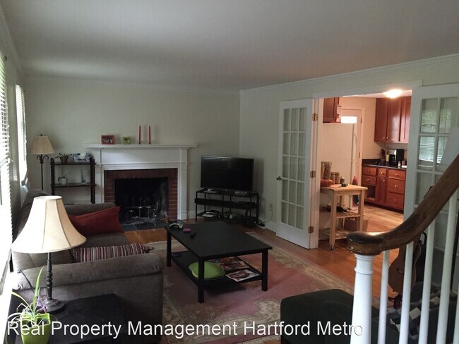 Building Photo - 3 br, 2 bath House - 164 Weir St