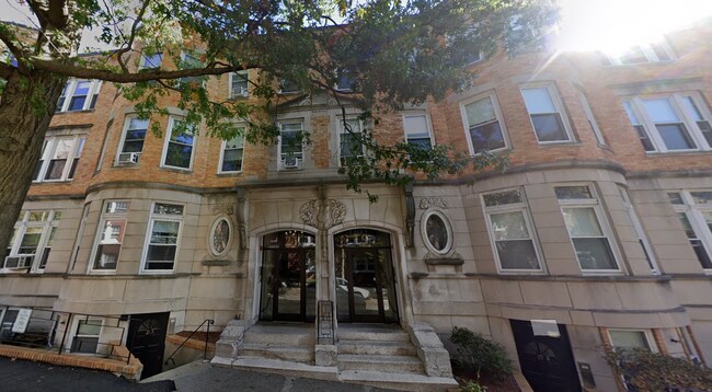 Foto del edificio - 17 Fairbanks St
