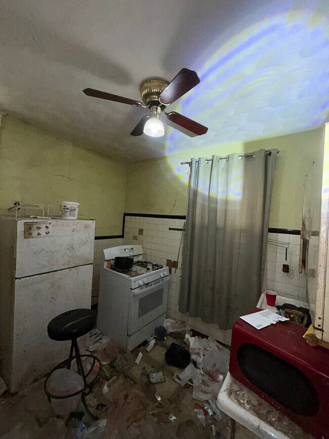Foto del edificio - 5257 Alcott Ave