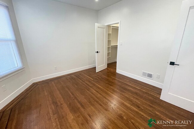 Foto del edificio - Beautifully Remodeled 4 Bedroom Home | Ing...