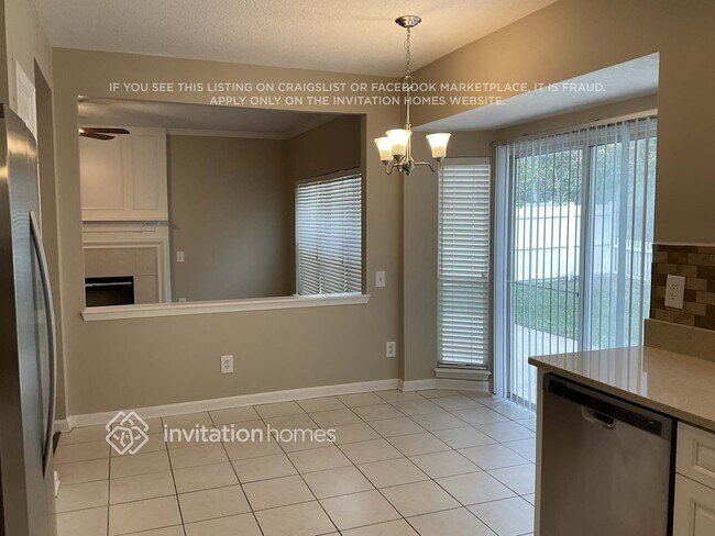 Building Photo - 8519 Glenbury Ct N