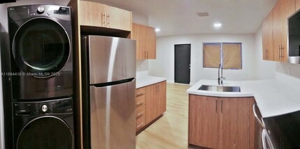 Building Photo - 4555 NW 14th Ave