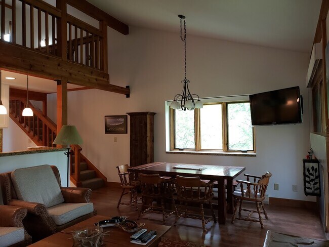 Foto del edificio - 3855 S Lake Creek Dr