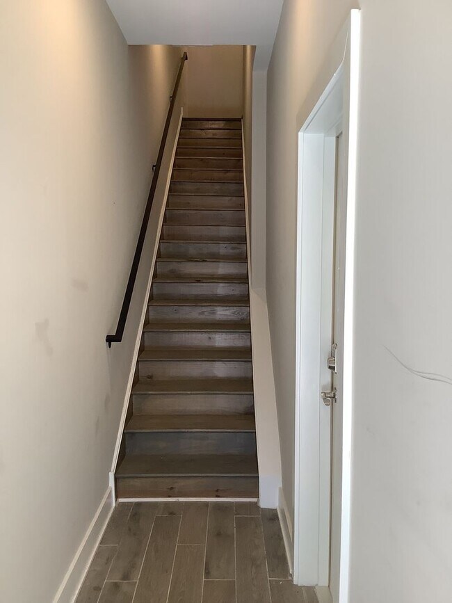 Building Photo - 1615 Ogden St