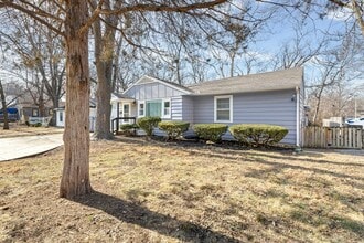 Building Photo - 3906 Booth St