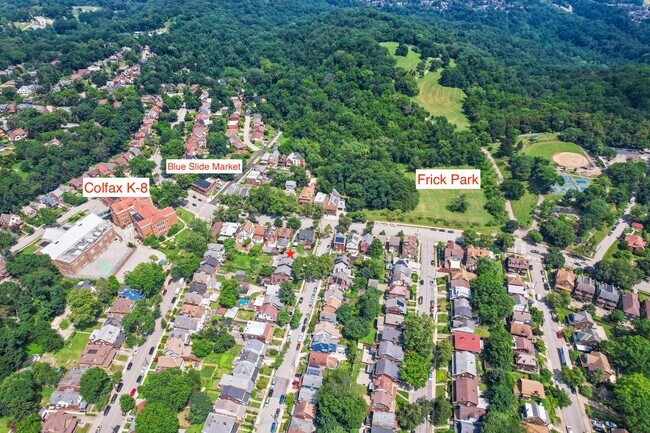 Foto del edificio - 6361 Waldron St