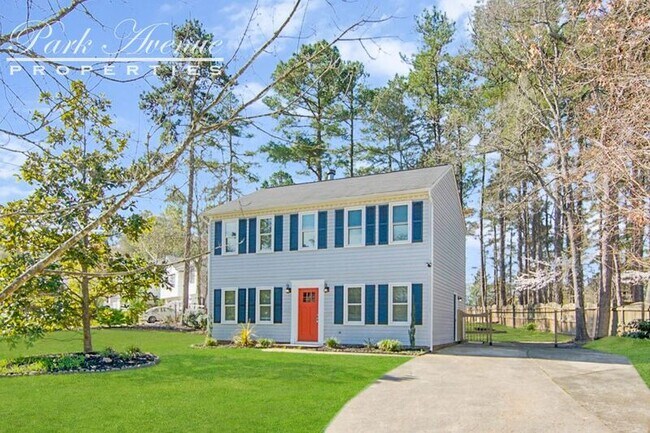 Building Photo - 51 Enesco Cir