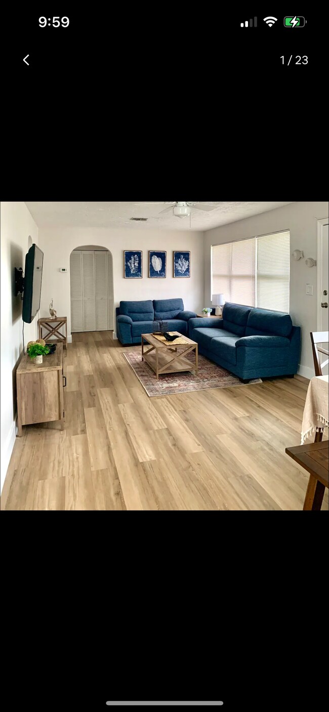 Foto del edificio - 1330 Parkwood St